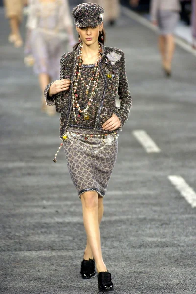 Look 17